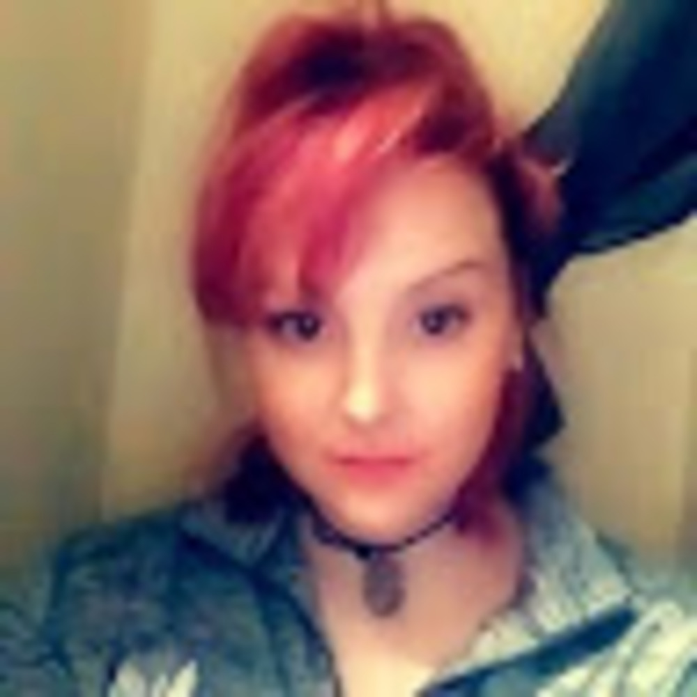 Meet your Posher, Christina